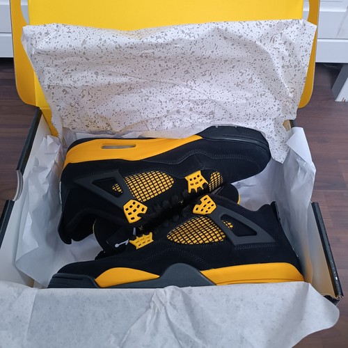 Air jordan retro yellow - air,