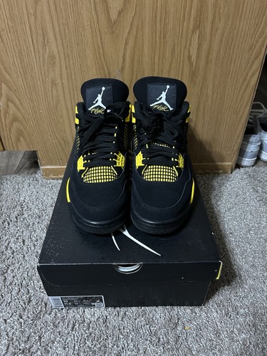 Air jordan retro mid - 4, thunder