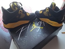 jordan 4 Retro Thunder Yellow