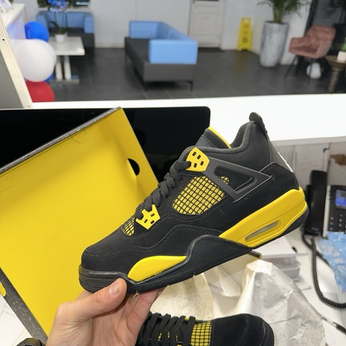 Nike air jordan retro - jordan, yellow